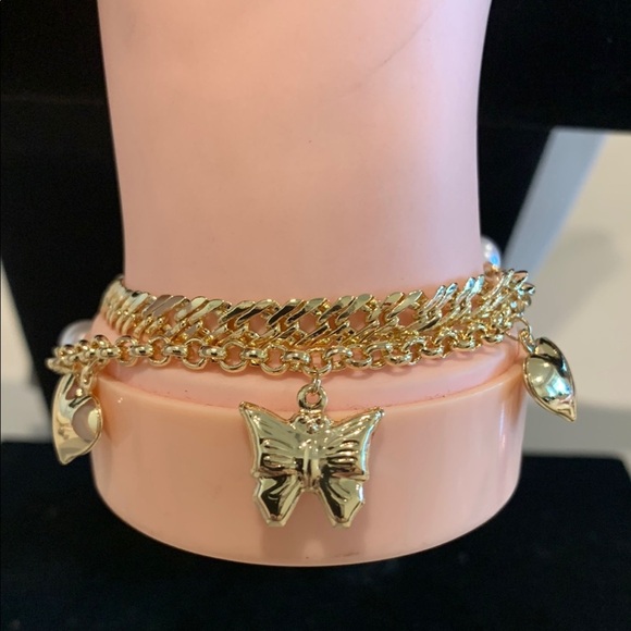 Gold Charm Bracelet with Butterfly and Heart - Picture 3 of 8